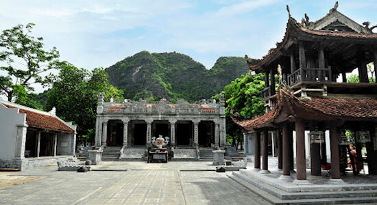 Tam Coc Grottos Ninh Binh Temp